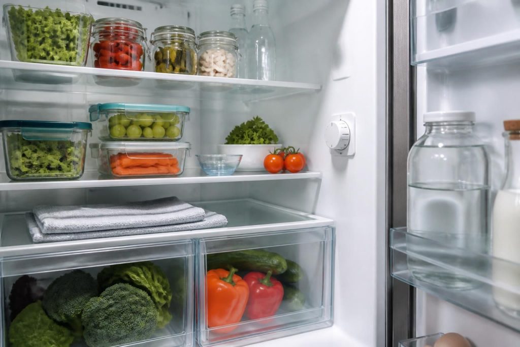 apprenez des astuces pratiques pour empêcher la formation de glace dans votre réfrigérateur et optimiser son efficacité au quotidien.